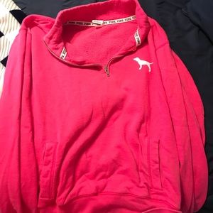 🚫SOLD🚫TWO VS Pink zip up bundle